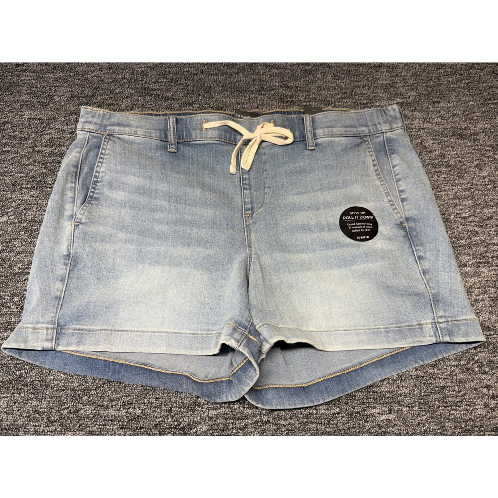 Torrid Light Wash Drawstring Denim Shorts Plus Size 1 Cuffed Roll Down Hem